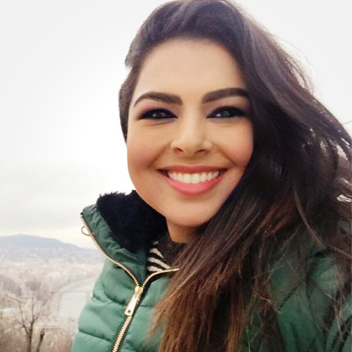 Dee Savjani