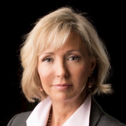 Lisa Botz, SPHR