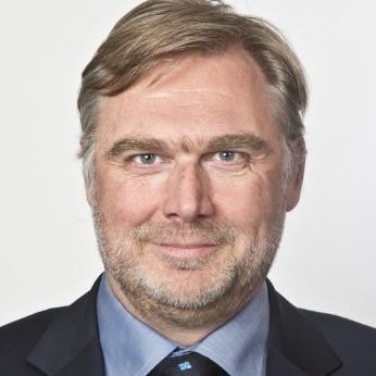 Ulf Palmnäs