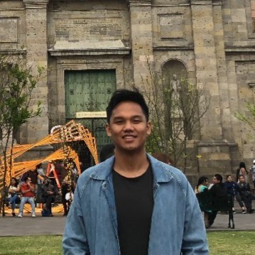 Derek Lorenzo