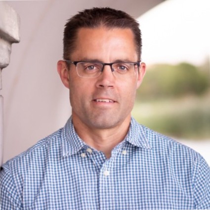 Erik H.
